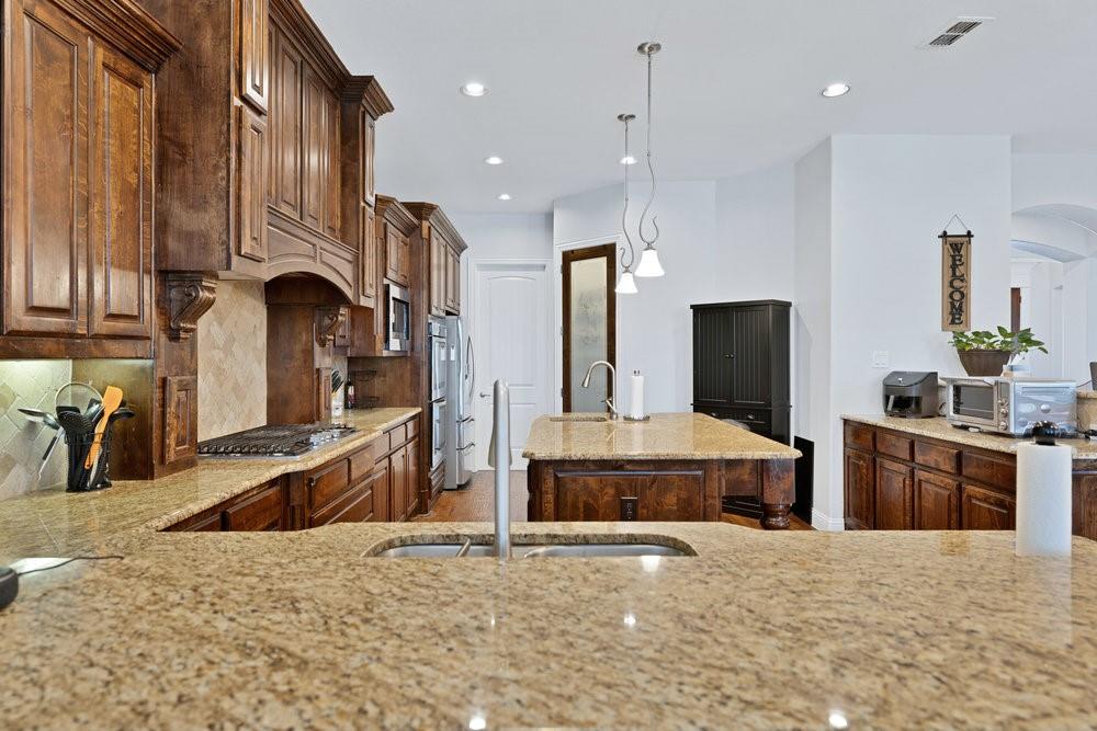 Cross Roads, Texas, 76227, United States, 4 Bedrooms Bedrooms, ,4 BathroomsBathrooms,Residential,For Sale,1902965