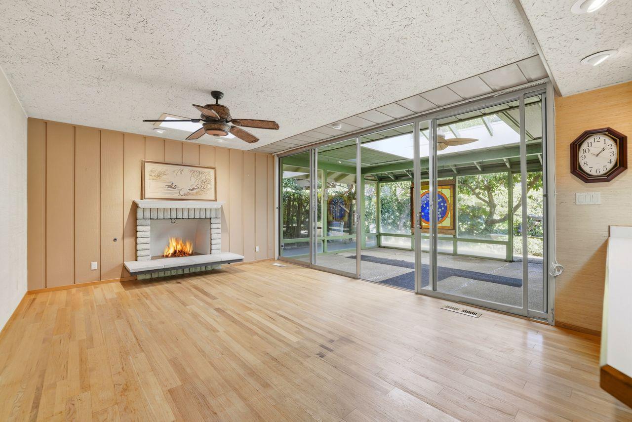 Sacramento, California, 95825, United States, 3 Bedrooms Bedrooms, ,2 BathroomsBathrooms,Residential,For Sale,1964772