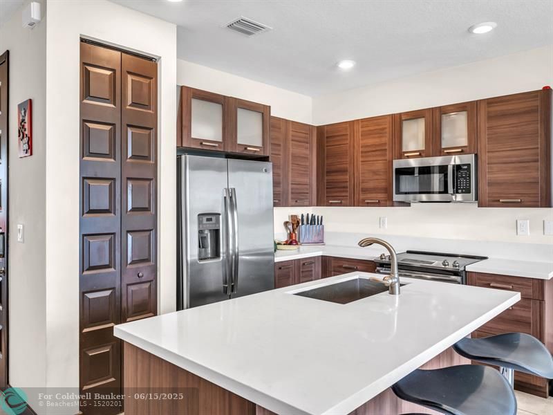 Miami Lakes, Florida, 33018, United States, 3 Bedrooms Bedrooms, ,3 BathroomsBathrooms,Residential,For Sale,1918838