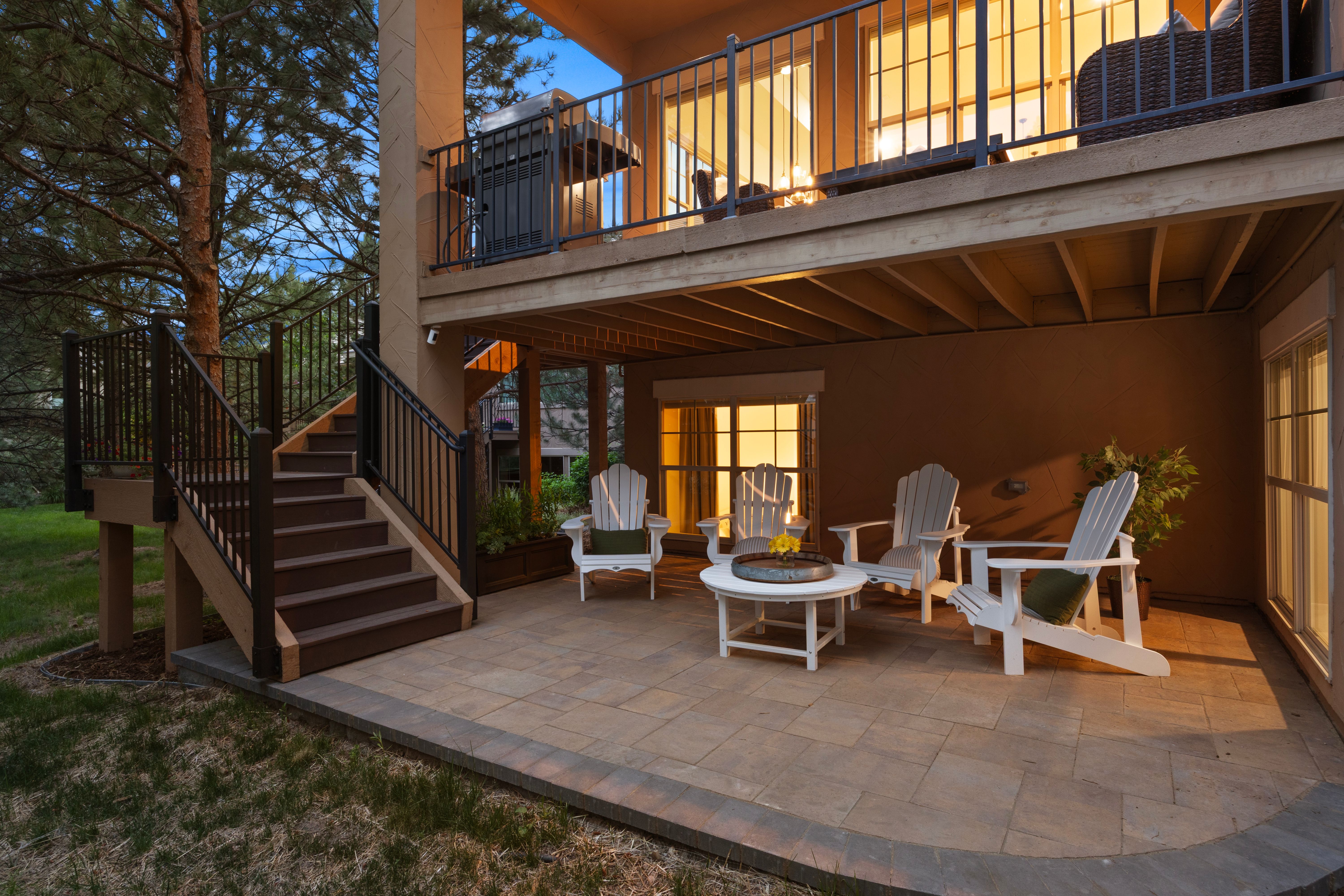  Beautifully Maintained 4 Bed  3 Bath Residence in Castle Pines Village - 物件實景