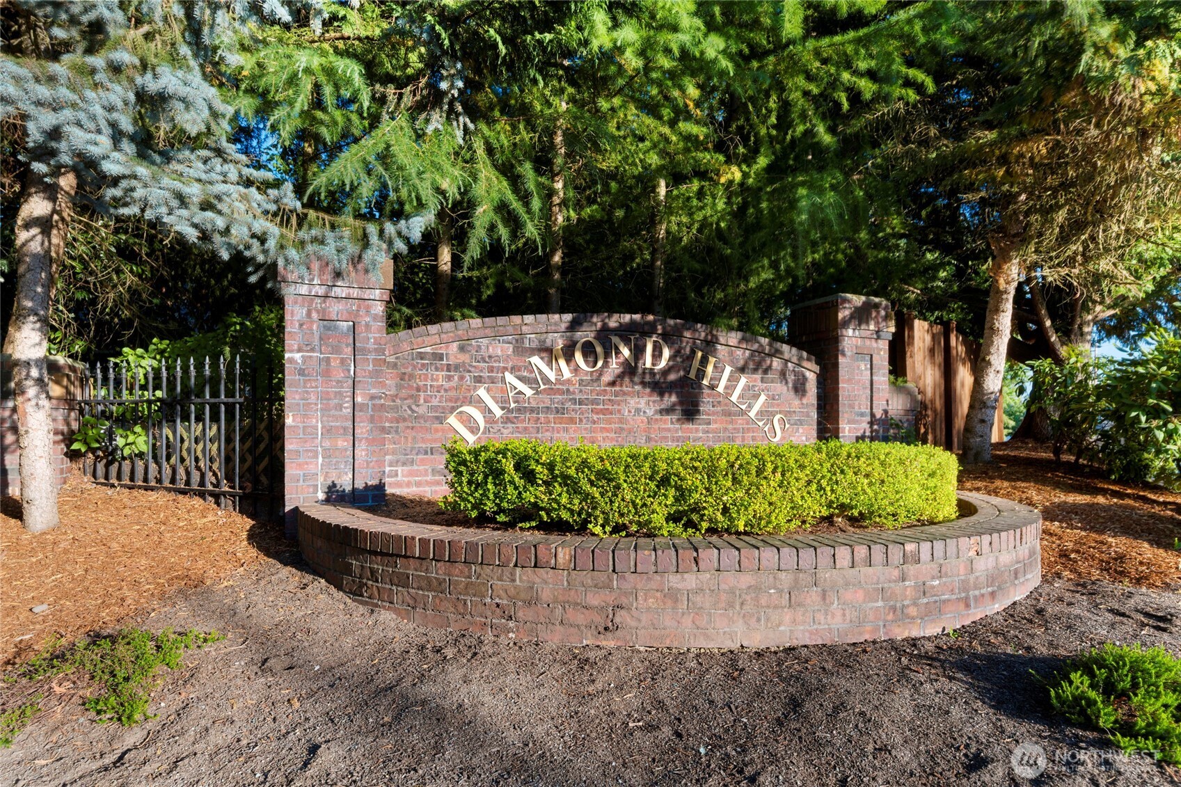 Maple Valley, Washington, 98038, United States, 3 Bedrooms Bedrooms, ,3 BathroomsBathrooms,Residential,For Sale,1891445
