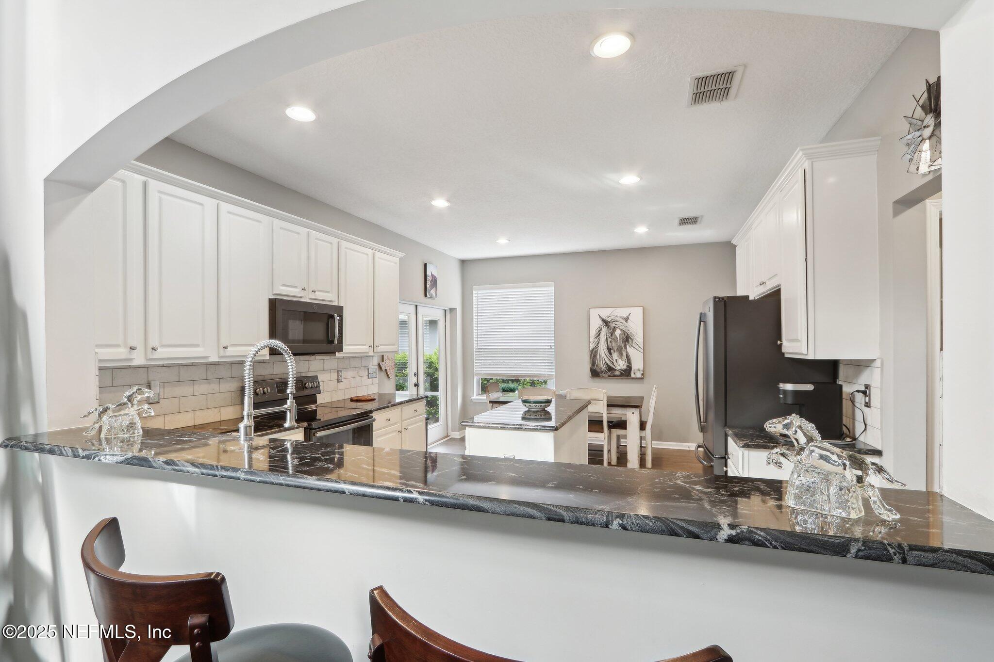 Ponte Vedra Beach, Florida, 32082, United States, 5 Bedrooms Bedrooms, ,4 BathroomsBathrooms,Residential,For Sale,1901610
