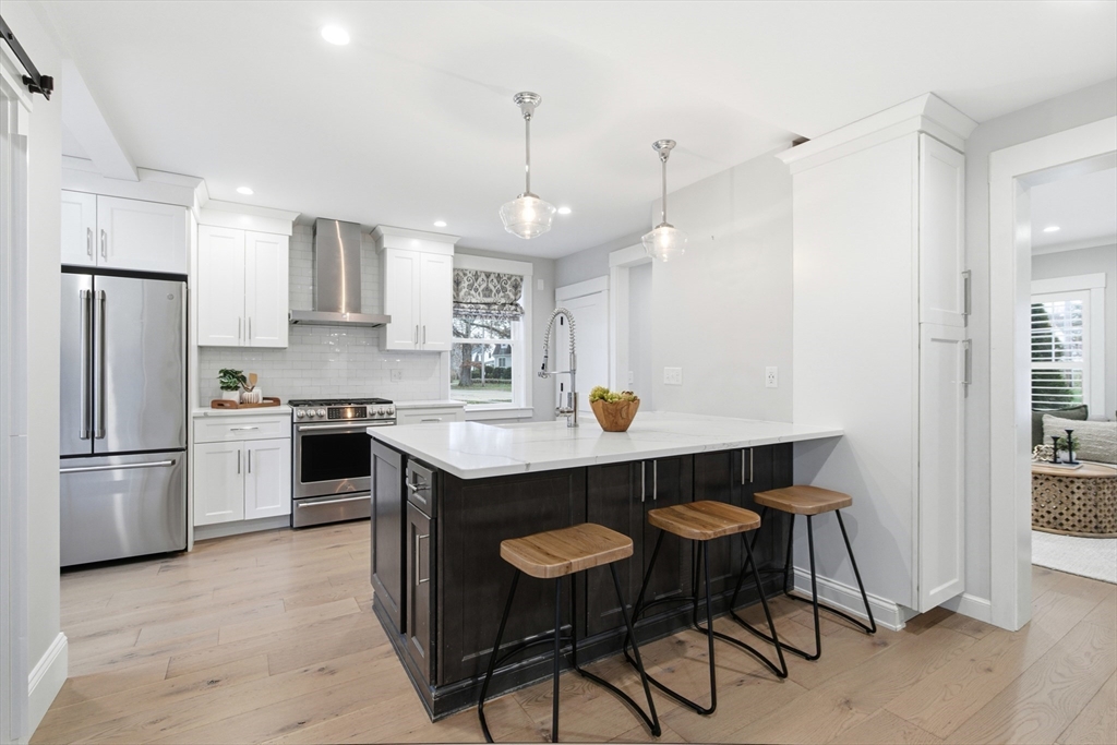 Hingham, Massachusetts, 02043, United States, 4 Bedrooms Bedrooms, ,3 BathroomsBathrooms,Residential,For Sale,1988064