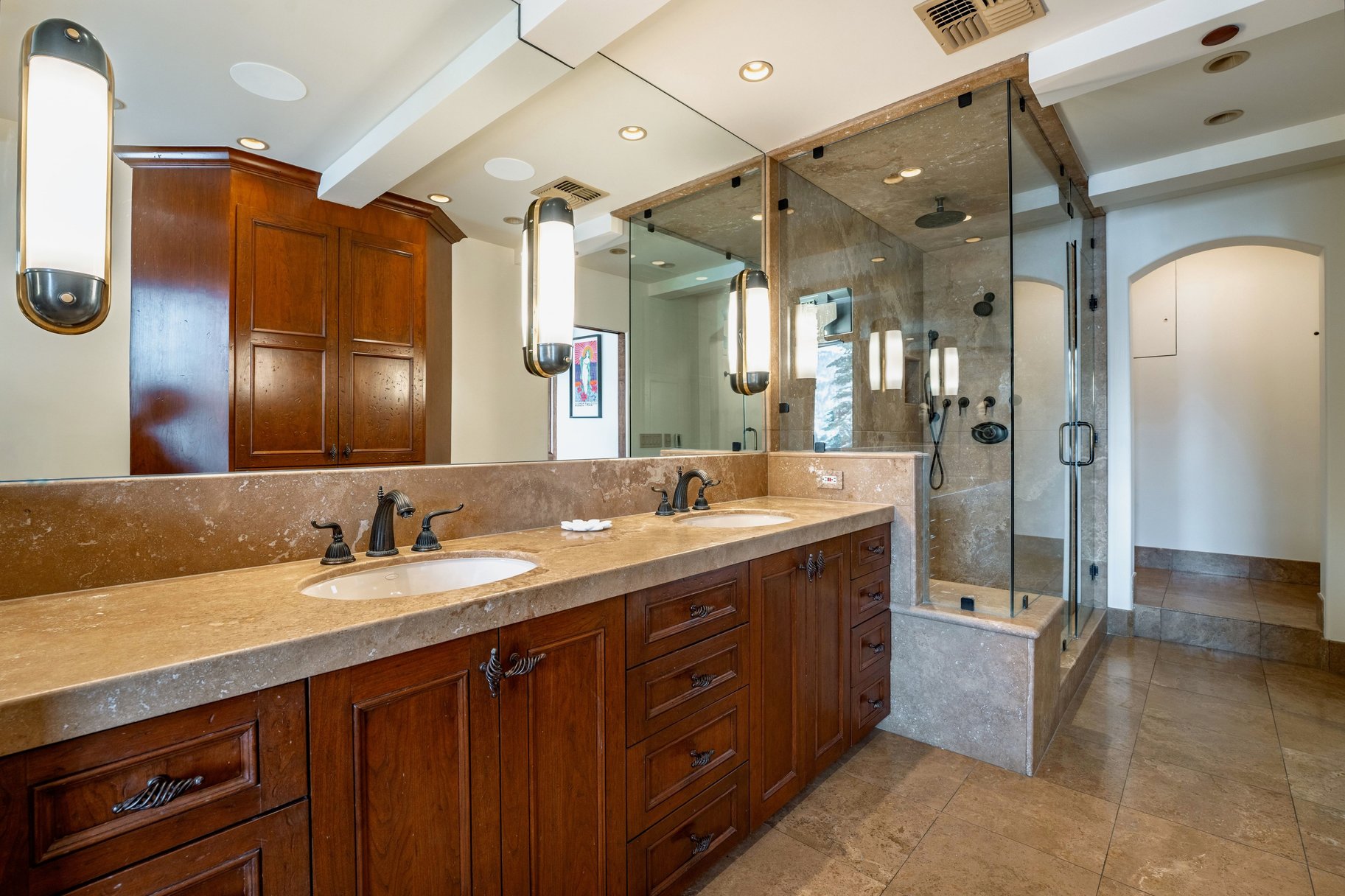  Legendary Stillwater Cove  Gated. Private. Lakefront - 物件實景