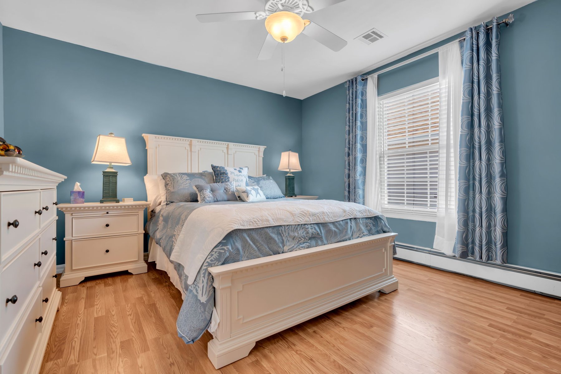  Move-In Ready Holiday Heights Home - 物件實景