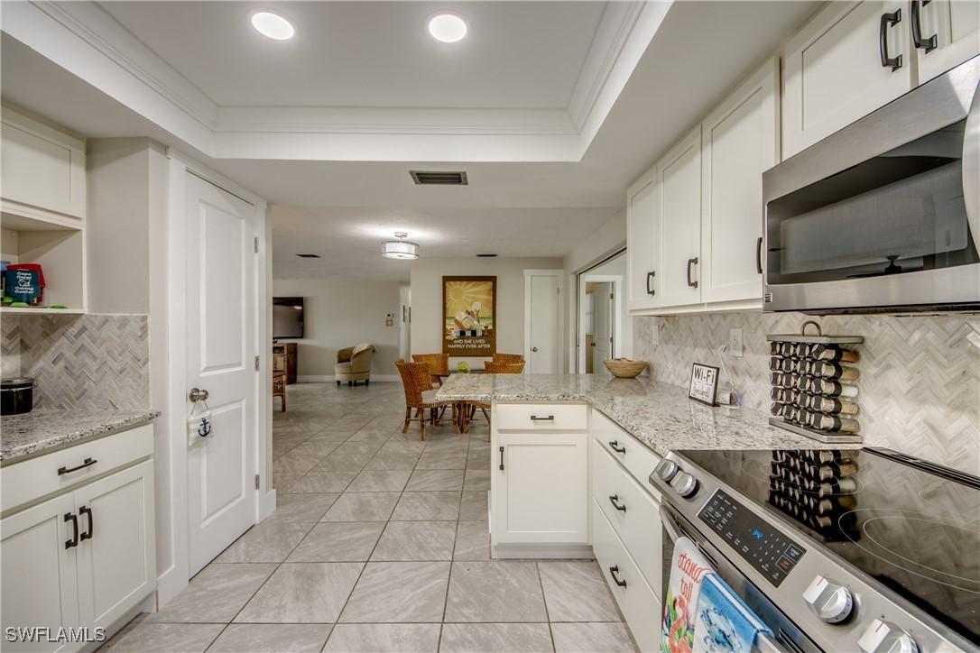 St James City, Florida, 33956, United States, 3 Bedrooms Bedrooms, ,2 BathroomsBathrooms,Residential,For Sale,1942698