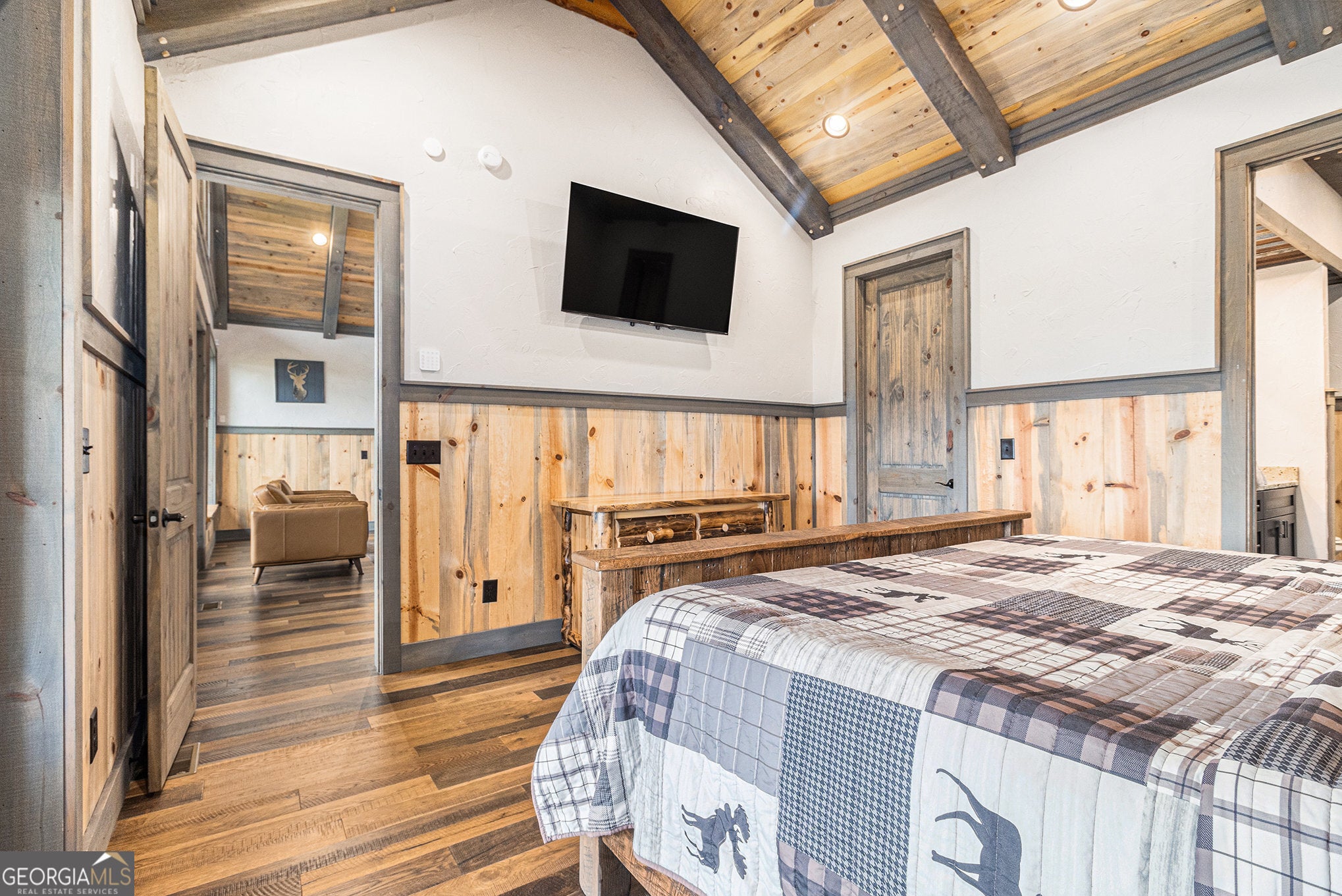 Ellijay, Georgia, 30540, United States, 5 Bedrooms Bedrooms, ,5 BathroomsBathrooms,Residential,For Sale,1952564