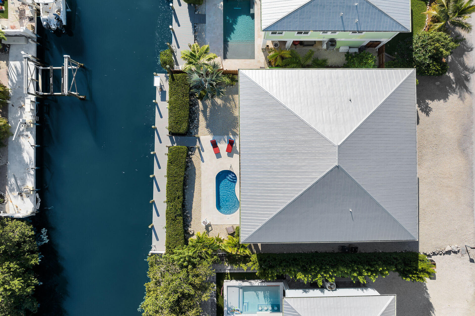 MARATHON, Florida, 33050, United States, 4 Bedrooms Bedrooms, ,4 BathroomsBathrooms,Residential,For Sale,1994527