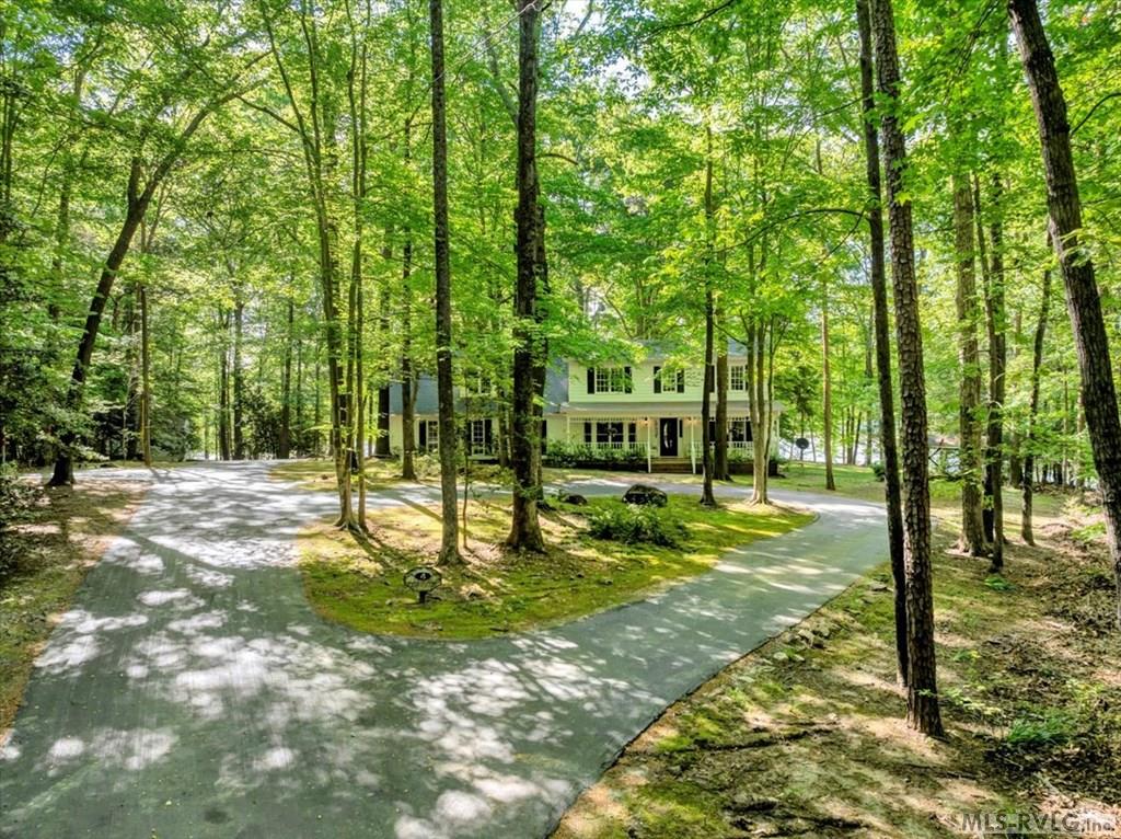 Clarksville, Virginia, 23927, United States, 3 Bedrooms Bedrooms, ,2 BathroomsBathrooms,Residential,For Sale,1805188