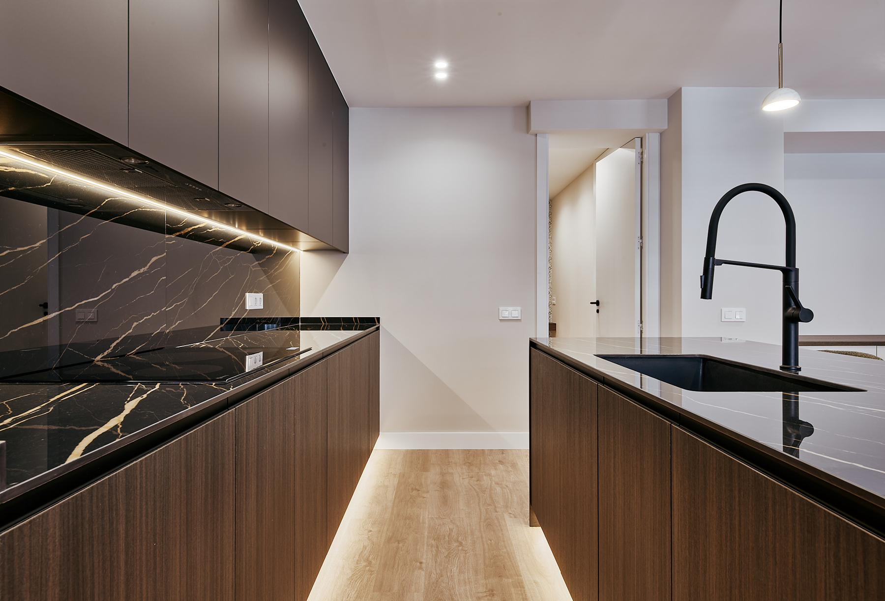  3-bedroom flat with balcony in Salamanca - 物件實景