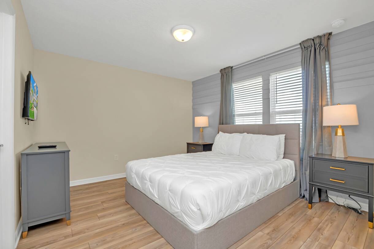 Davenport, Florida, 33897, United States, 5 Bedrooms Bedrooms, ,4 BathroomsBathrooms,Residential,For Sale,1975950