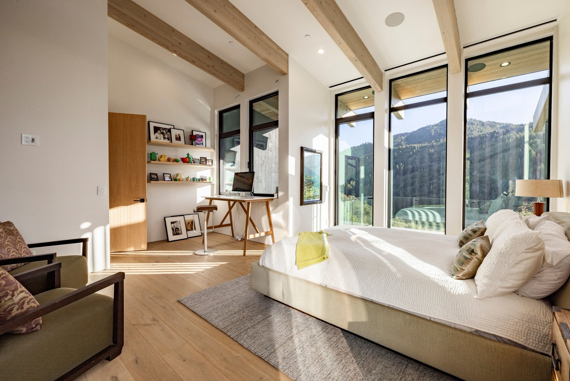  One-of-a-Kind Modern Pinebrook Residence - 物件實景