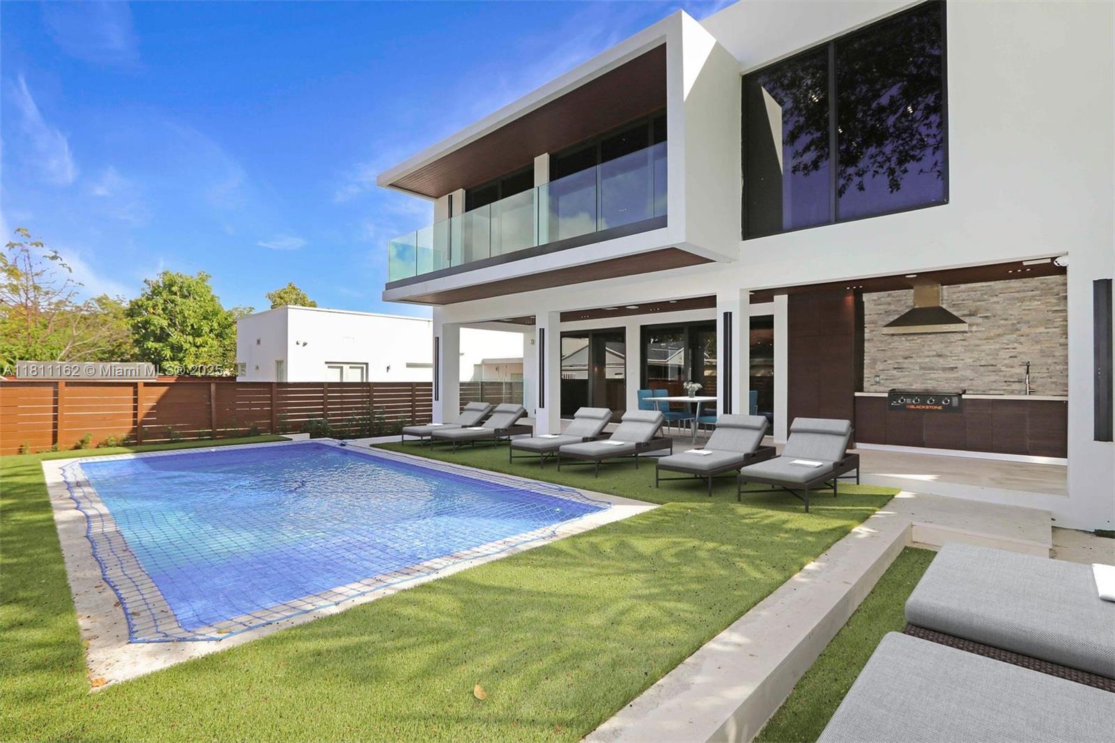 Miami, Florida, 33129, United States, 4 Bedrooms Bedrooms, ,5 BathroomsBathrooms,Residential,For Sale,1839083