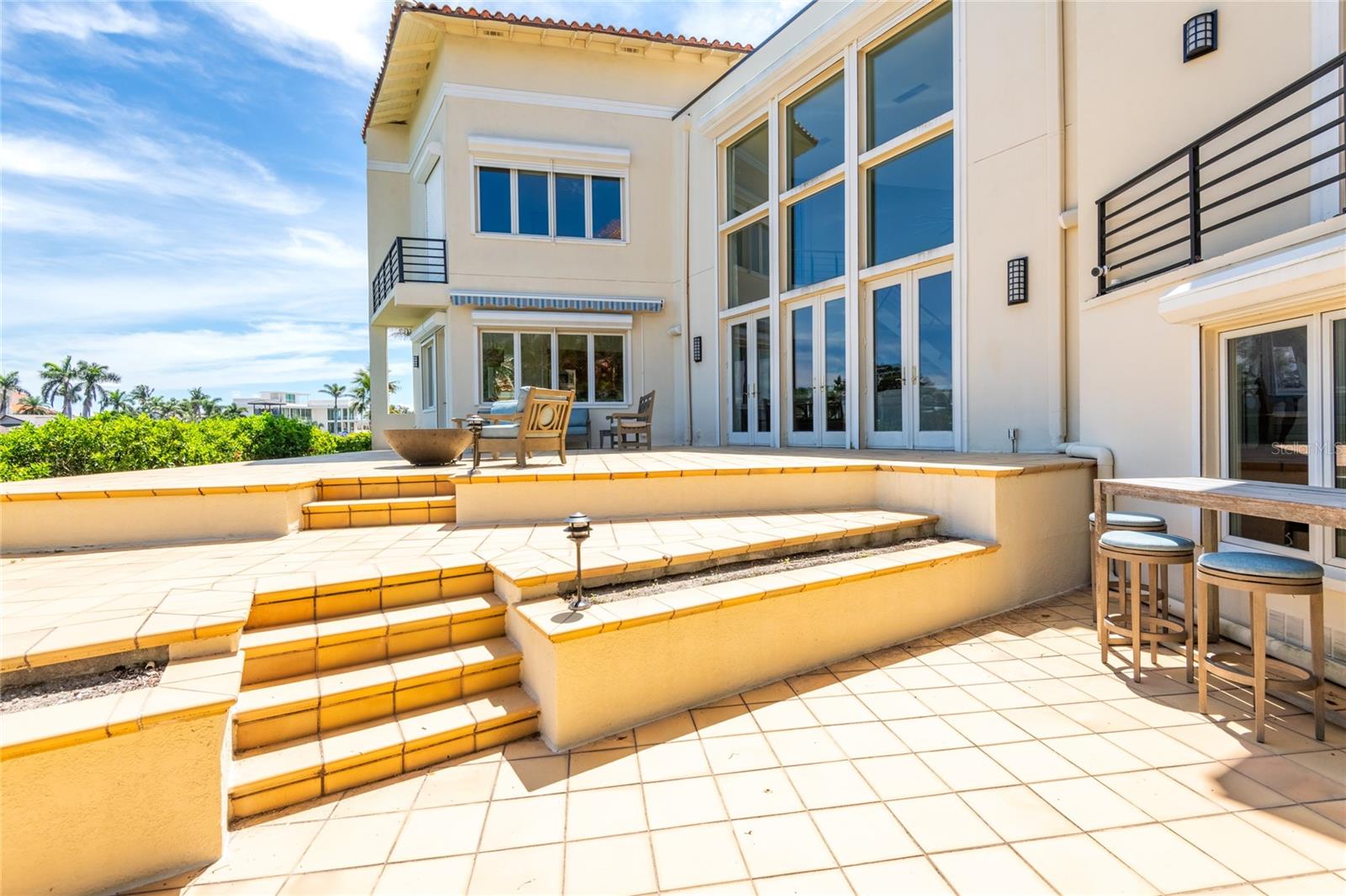 St. Petersburg, Florida, 33711, United States, 4 Bedrooms Bedrooms, ,4 BathroomsBathrooms,Residential,For Sale,1900665