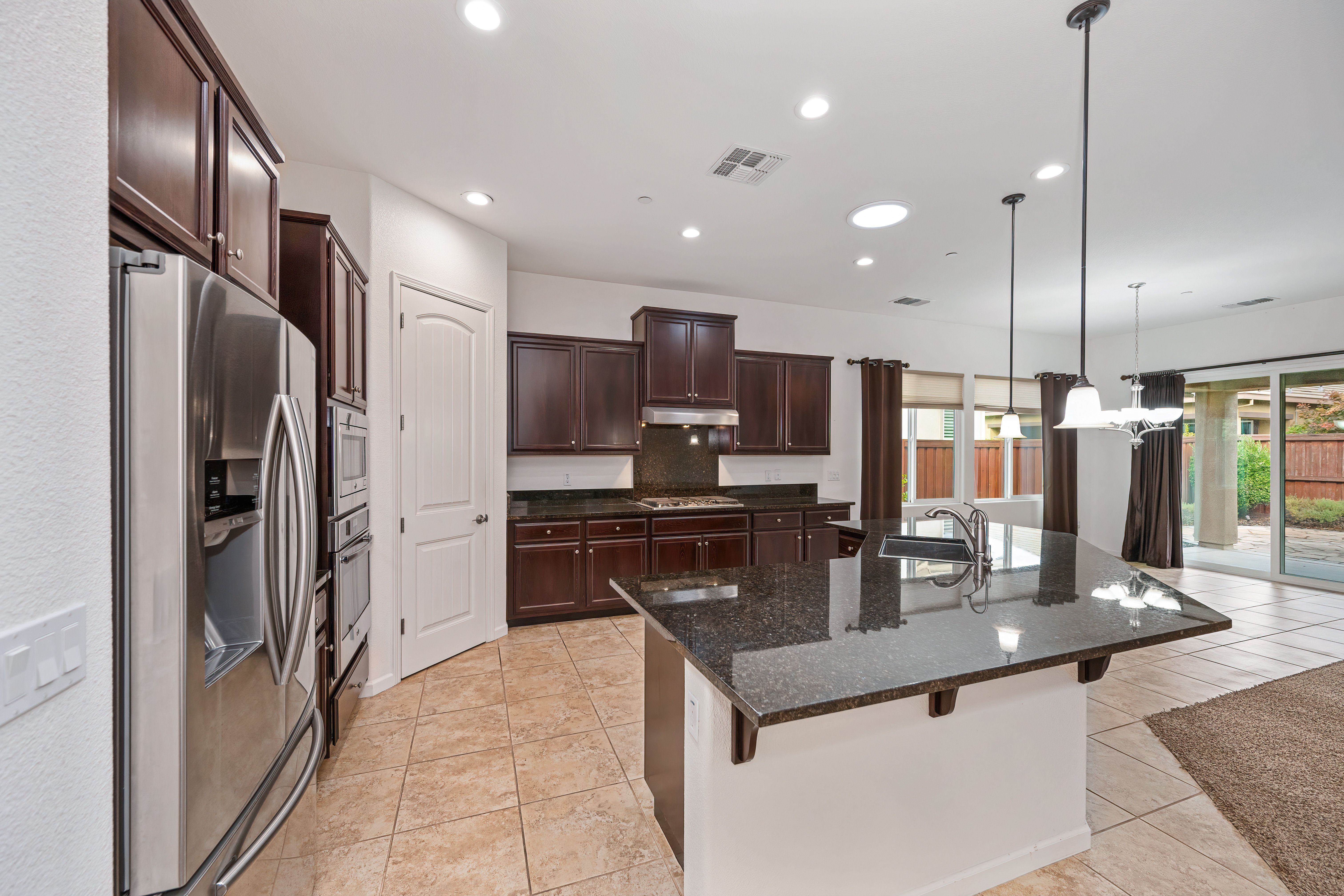  3911 Don River Lane, Sacramento, CA 95834 - 物件實景