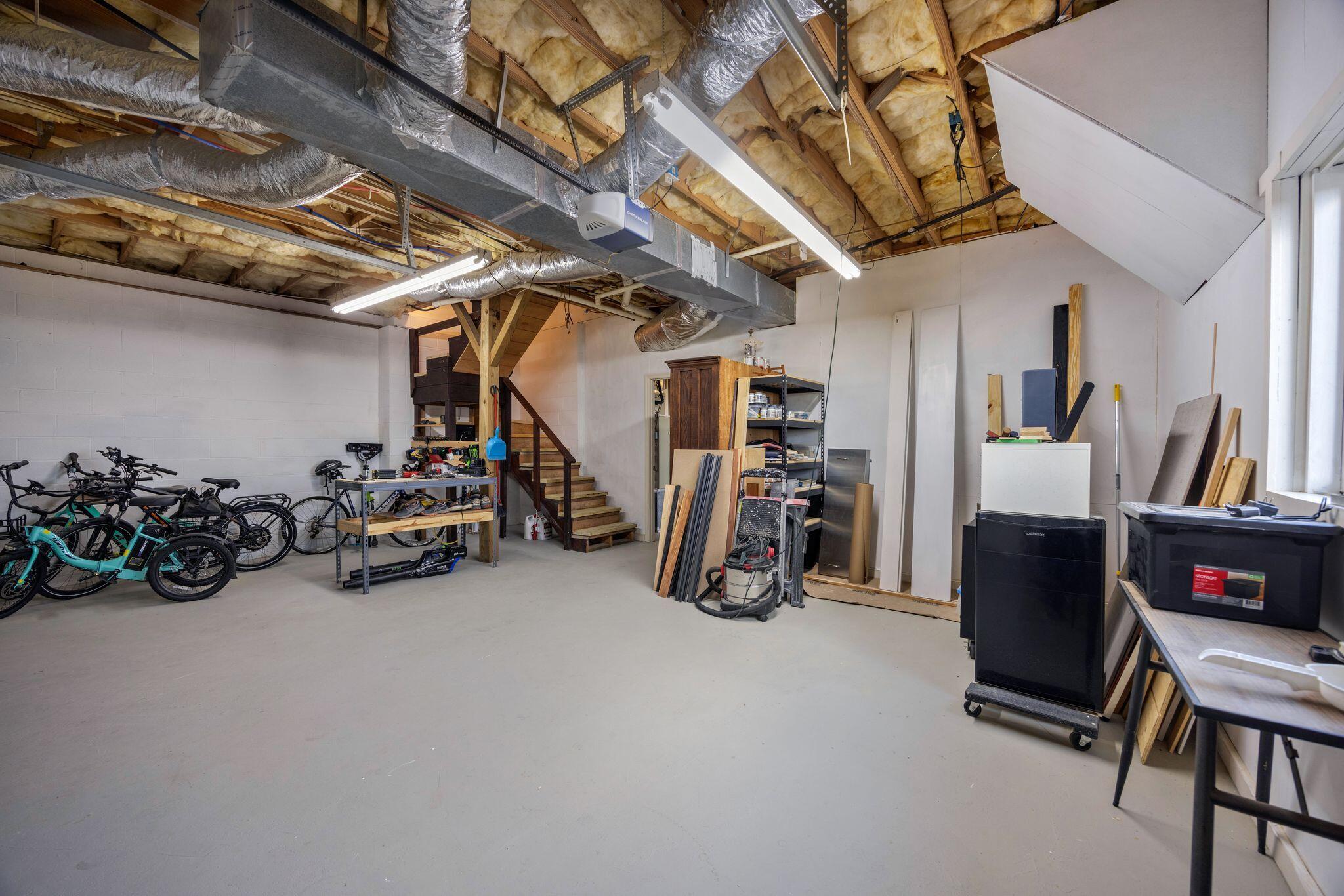 Rising Fawn, Georgia, 30738, United States, 2 Bedrooms Bedrooms, ,2 BathroomsBathrooms,Residential,For Sale,1995389