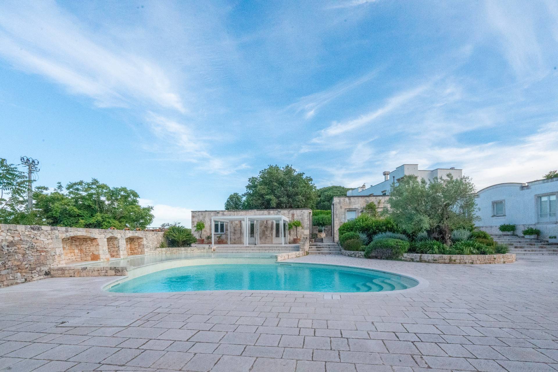 Martina Franca, Taranto, 74015, IT, 9 Bedrooms Bedrooms, ,12 BathroomsBathrooms,Residential,For Sale,1947823