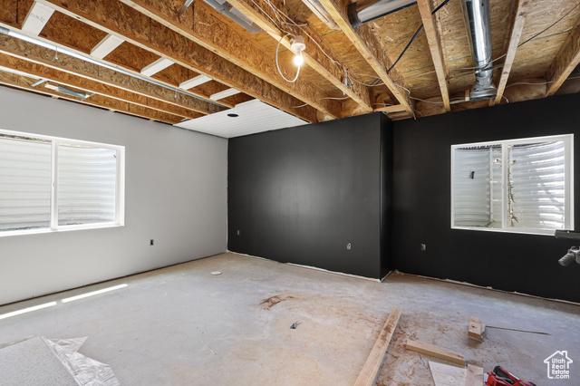 West Jordan, Utah, 84081, United States, 4 Bedrooms Bedrooms, ,3 BathroomsBathrooms,Residential,For Sale,1935106