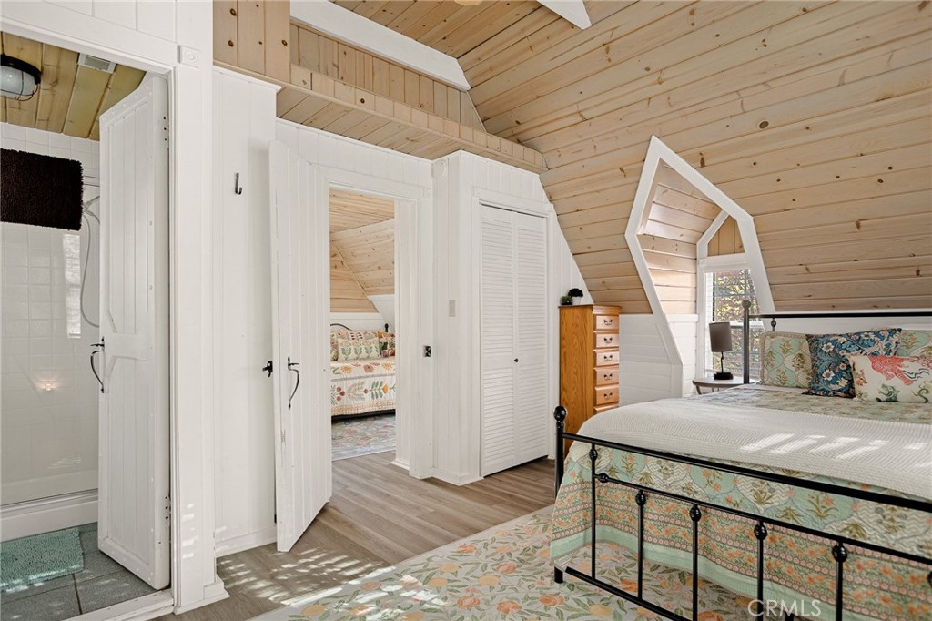 Lake Arrowhead, California, 92352, United States, 3 Bedrooms Bedrooms, ,2 BathroomsBathrooms,Residential,For Sale,1984793