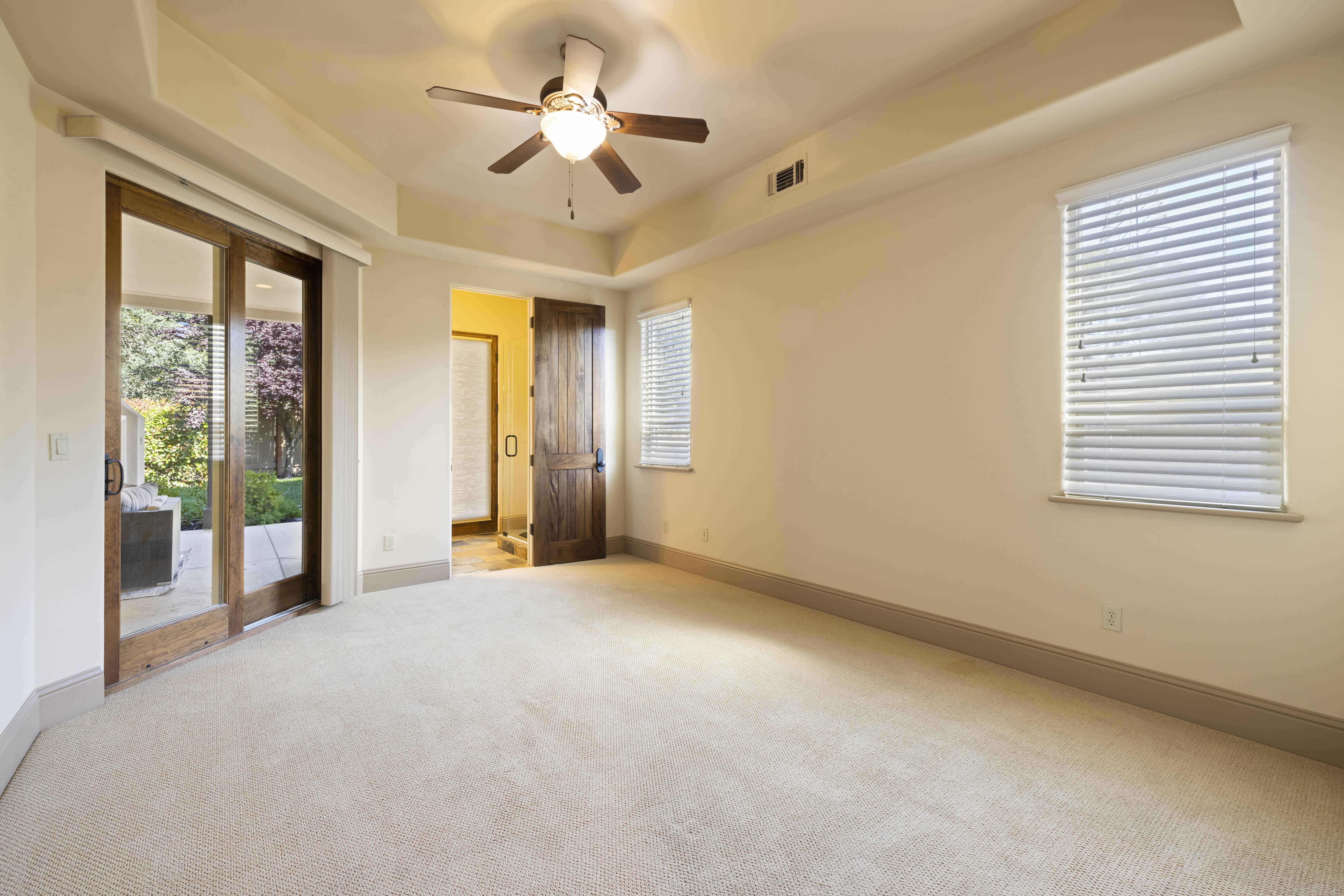  671 Avalanche Peak Way, Folsom, CA 95630 - 物件實景