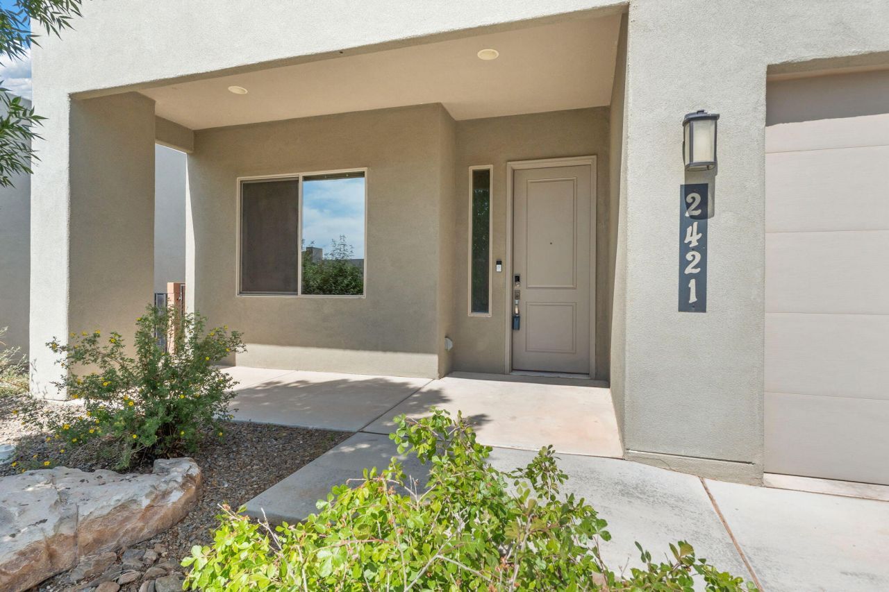 Rio Rancho, New Mexico, 87124, United States, 4 Bedrooms Bedrooms, ,3 BathroomsBathrooms,Residential,For Sale,1924973