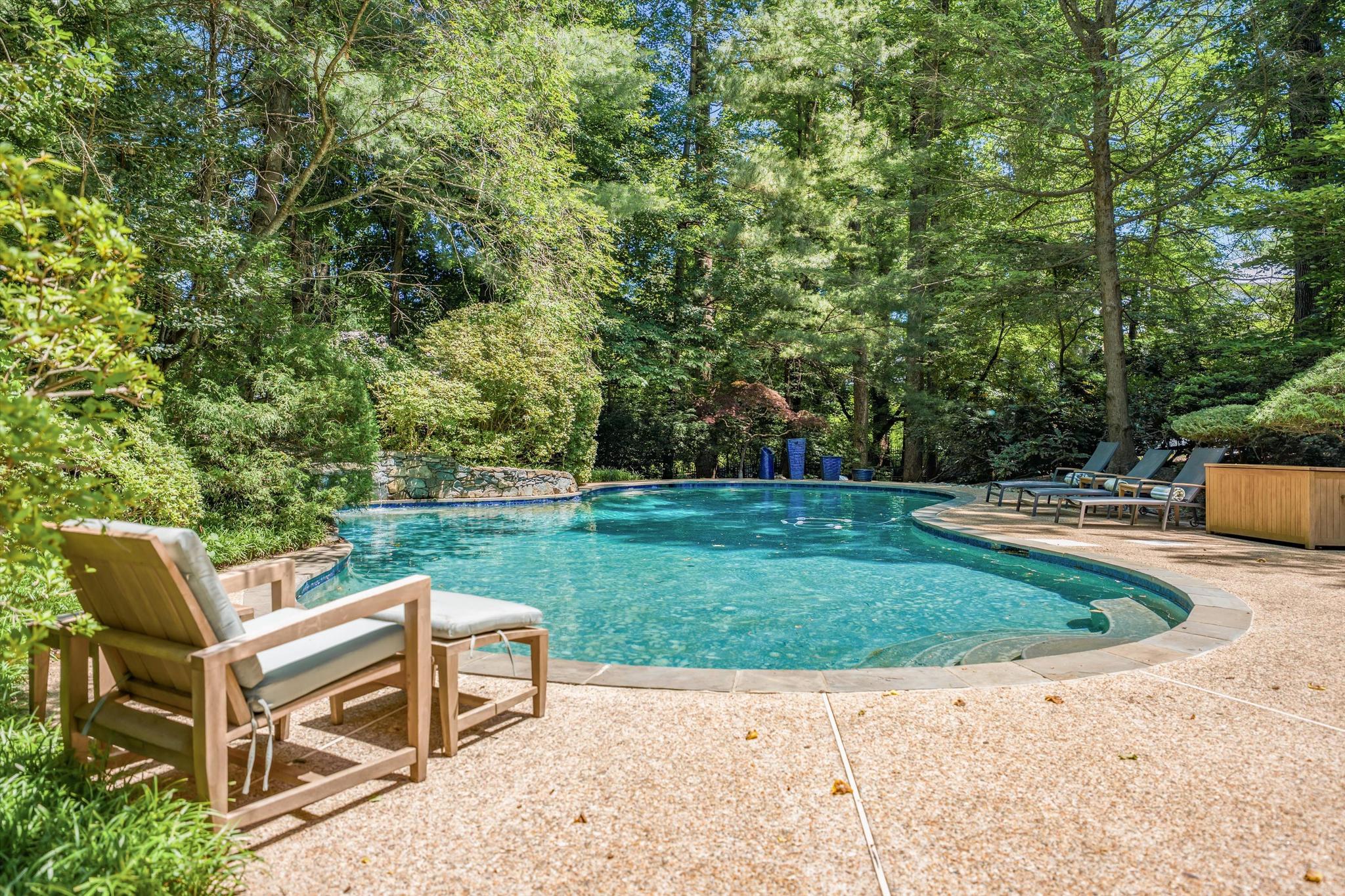  7700 Old Dominion Drive, Mclean, VA, 22102 - 物件實景
