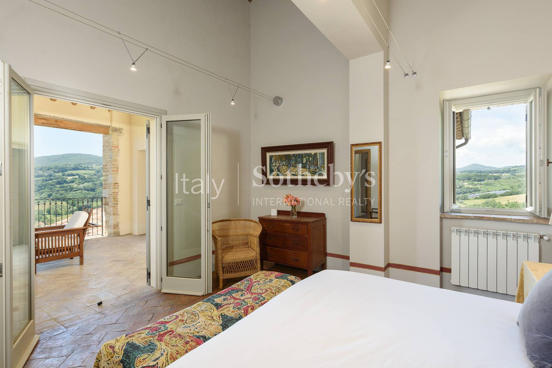  Historic Farmhouse Reimagined as an Exquisite Villa - 物件實景