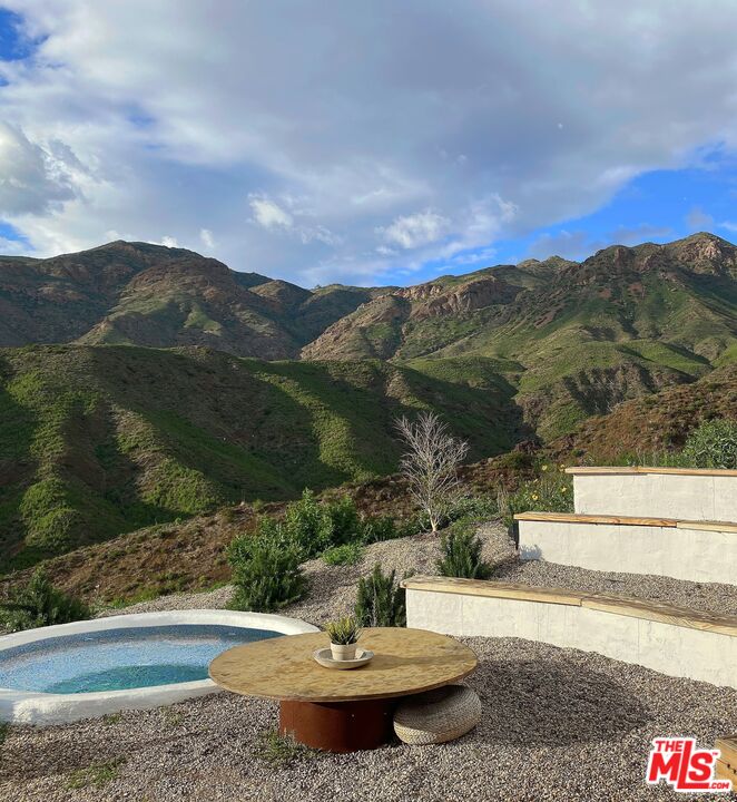 Malibu, California, 90265, United States, ,Land,For Sale,1993411