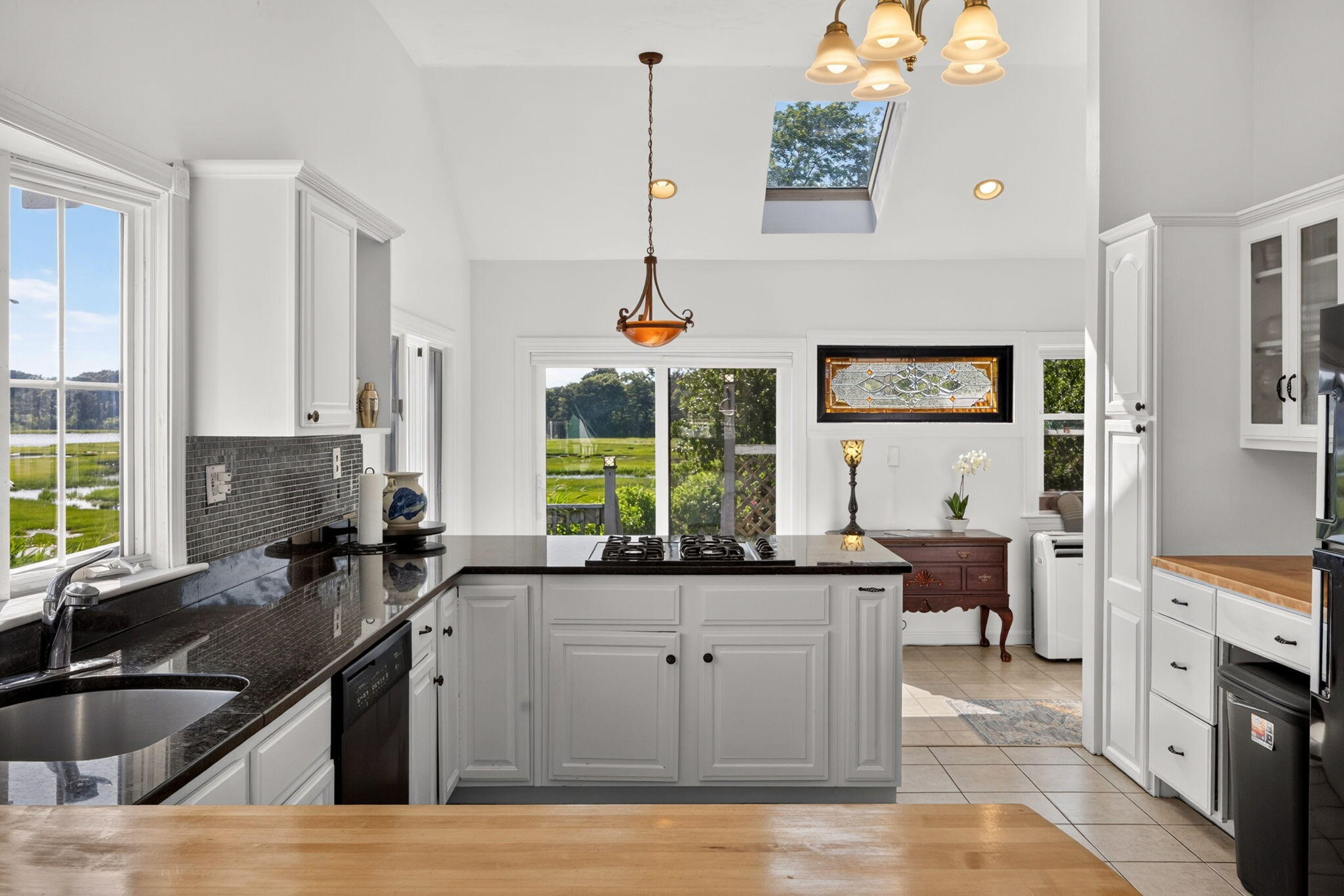  21 Kens Way Street, West Yarmouth, MA, 02673 - 物件實景