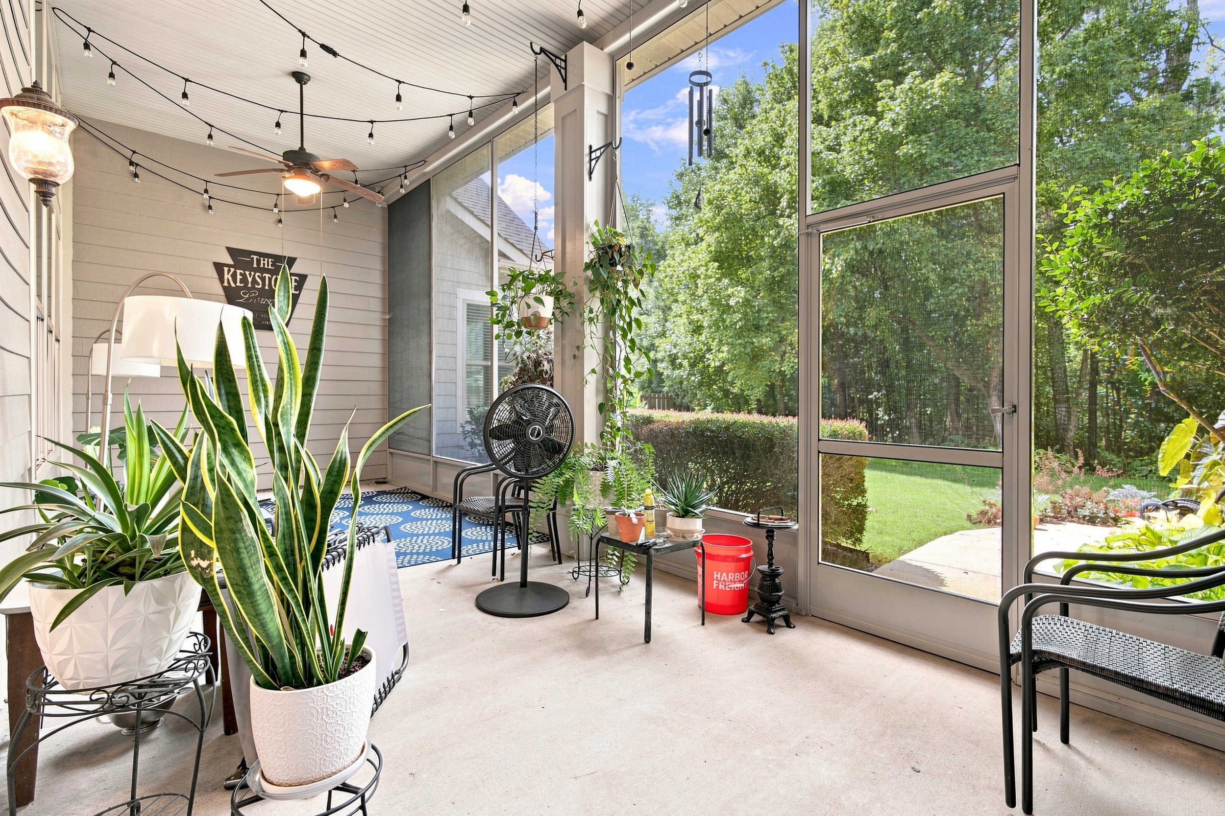  8305 Anslee Way NW - 物件實景