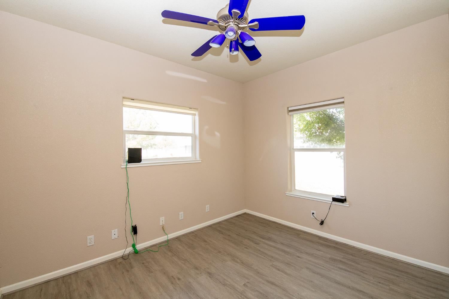 Arbuckle, California, 95912, United States, 3 Bedrooms Bedrooms, ,2 BathroomsBathrooms,Residential,For Sale,1991763