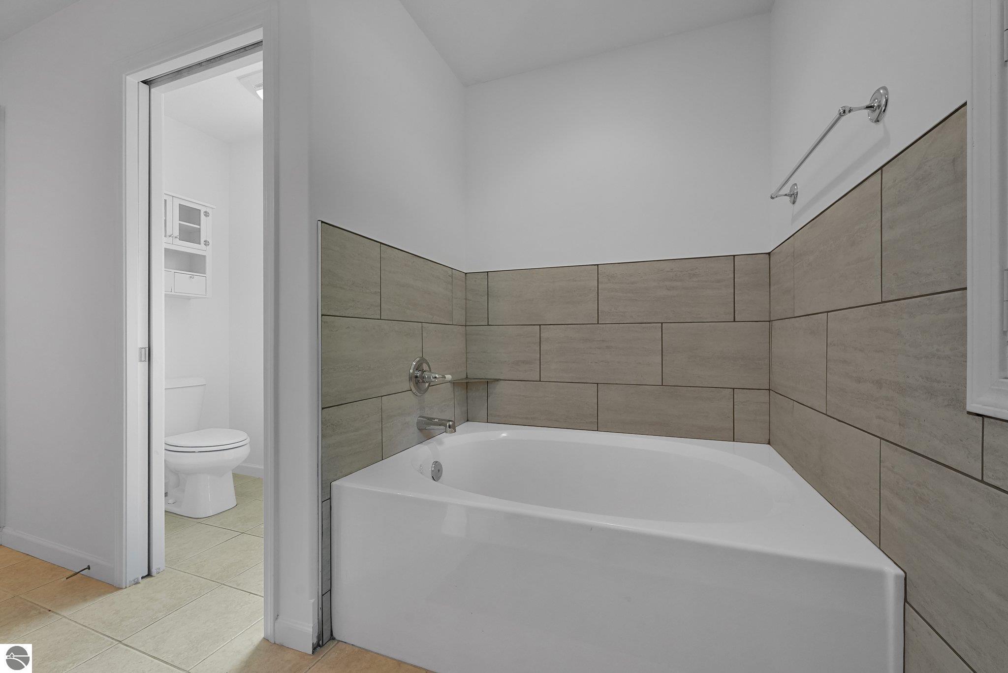 Traverse City, Michigan, 49684, United States, 5 Bedrooms Bedrooms, ,4 BathroomsBathrooms,Residential,For Sale,1835244