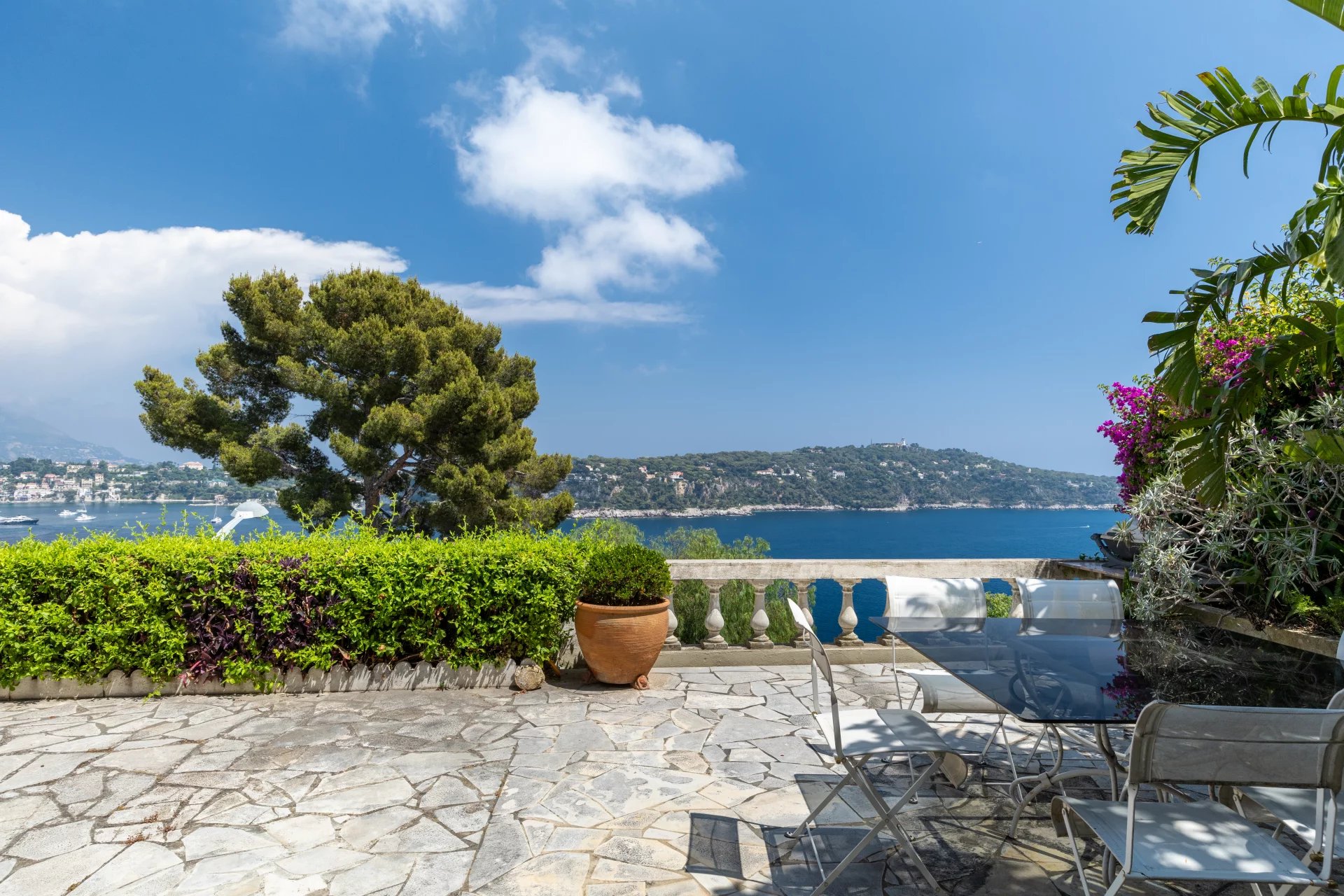 Nice, Provence-Alpes-Côte d’Azur, 06000, FR, 4 Bedrooms Bedrooms, ,4 BathroomsBathrooms,Residential,For Sale,1838302