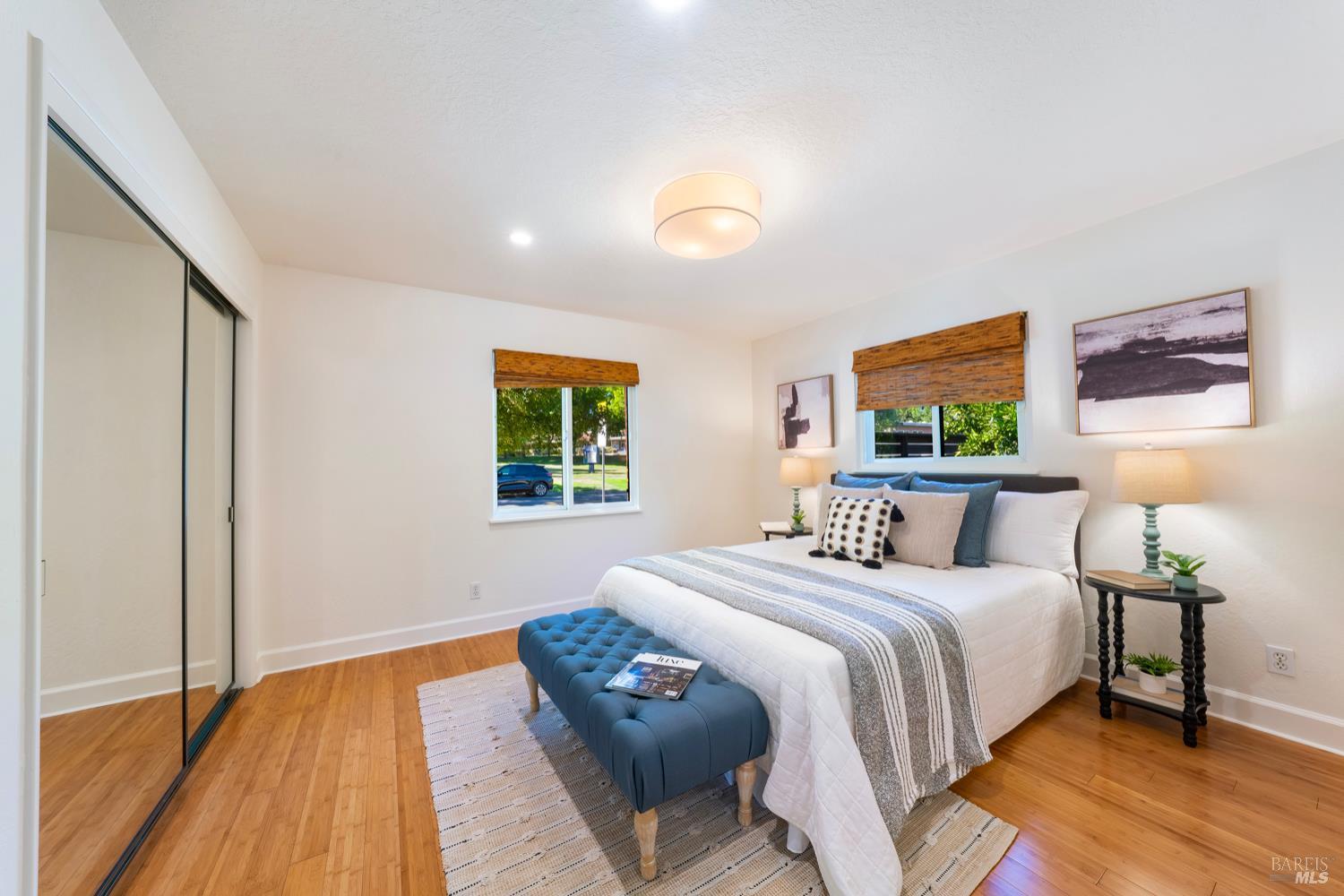 St. Helena, California, 94574, United States, 3 Bedrooms Bedrooms, ,3 BathroomsBathrooms,Residential,For Sale,1941008