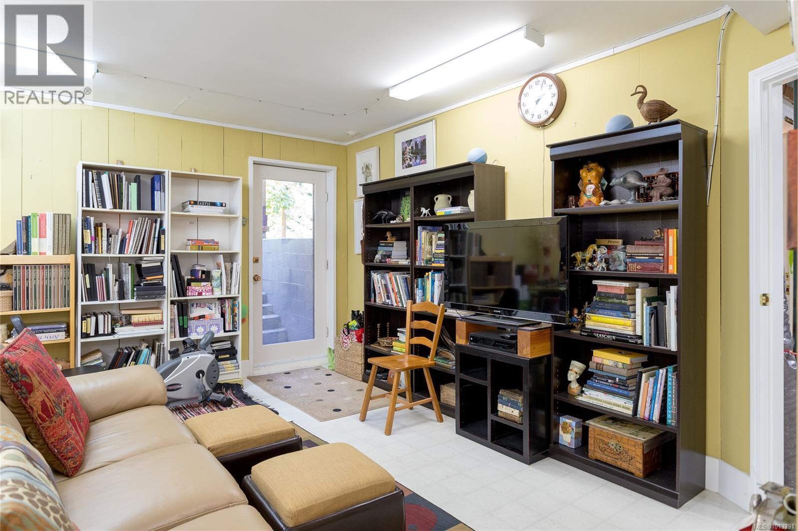 COBBLE HILL, British Columbia, V8H 0G3, CA, 3 Bedrooms Bedrooms, ,1 BathroomBathrooms,Residential,For Sale,1951189