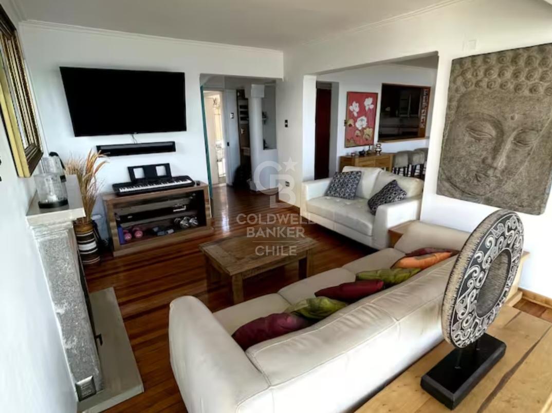 Viña Del Mar, Chile, 6 Bedrooms Bedrooms, ,4 BathroomsBathrooms,Residential,For Sale,1885715