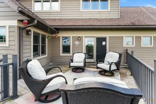 Viola, Wisconsin, 54664, United States, 5 Bedrooms Bedrooms, ,4 BathroomsBathrooms,Residential,For Sale,1974887