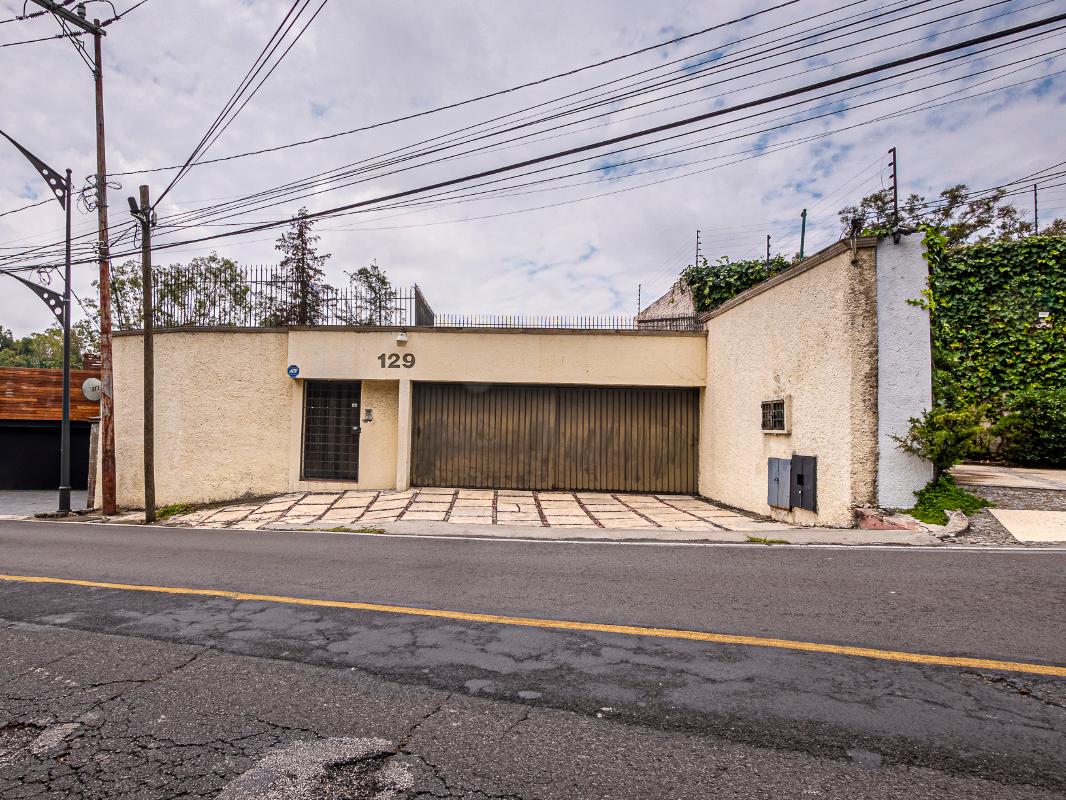 Avenida Cumbres de Acultzingo, Miguel Hidalgo, Ciudad de México, 11950, Mexico, 3 Bedrooms Bedrooms, ,3 BathroomsBathrooms,Residential,For Sale,Avenida Cumbres de Acultzingo,1444725