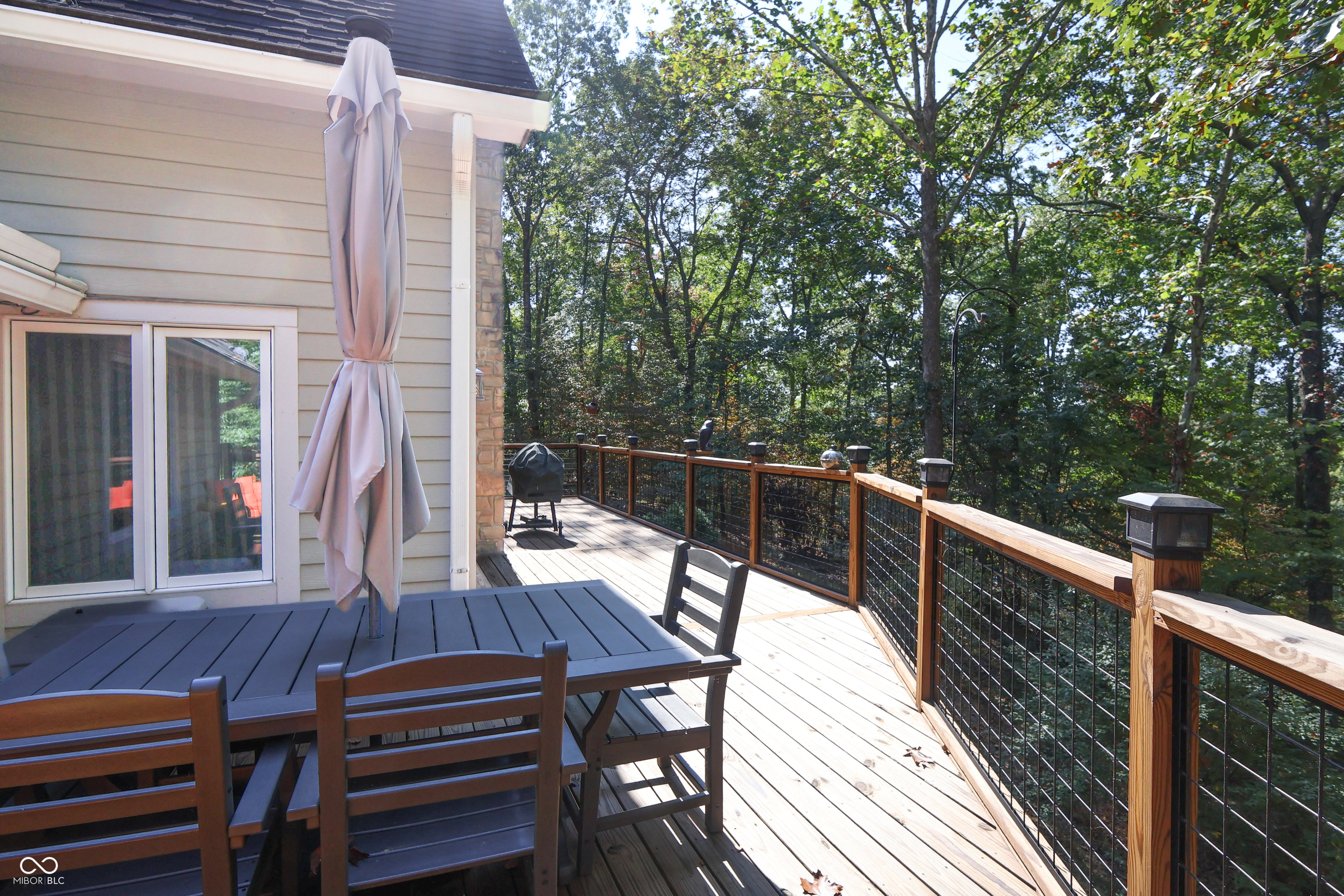 Nashville, Indiana, 47448, United States, 3 Bedrooms Bedrooms, ,4 BathroomsBathrooms,Residential,For Sale,1974172