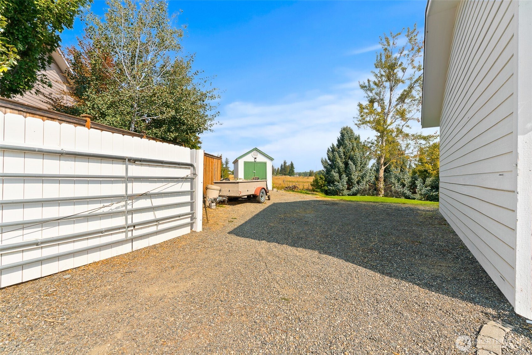 Ellensburg, Washington, 98926, United States, 4 Bedrooms Bedrooms, ,4 BathroomsBathrooms,Residential,For Sale,1983765