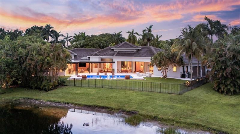 Weston, Florida, 33331, United States, 7 Bedrooms Bedrooms, ,9 BathroomsBathrooms,Residential,For Sale,1946951