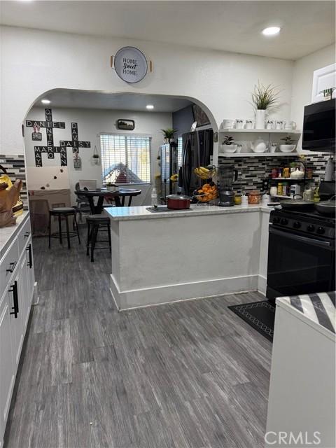 Los Angeles, California, 90044, United States, 3 Bedrooms Bedrooms, ,1 BathroomBathrooms,Residential,For Sale,2001205