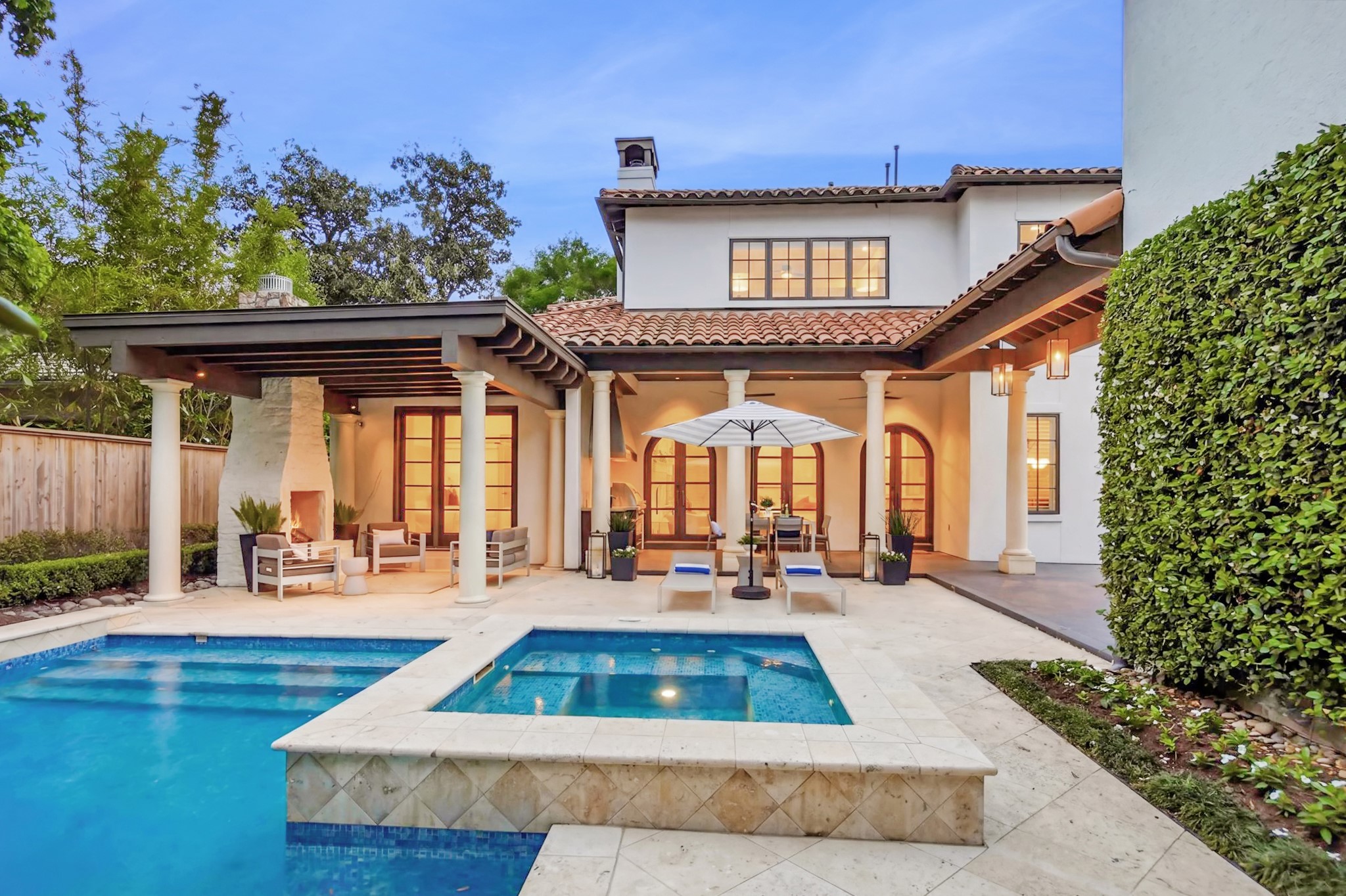  2330 Maroneal Street - 物件實景