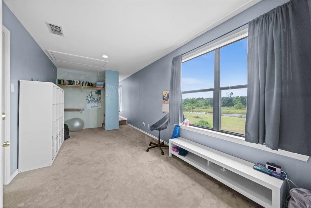 Jacksonville, Texas, 75766, United States, 6 Bedrooms Bedrooms, ,4 BathroomsBathrooms,Residential,For Sale,1992148