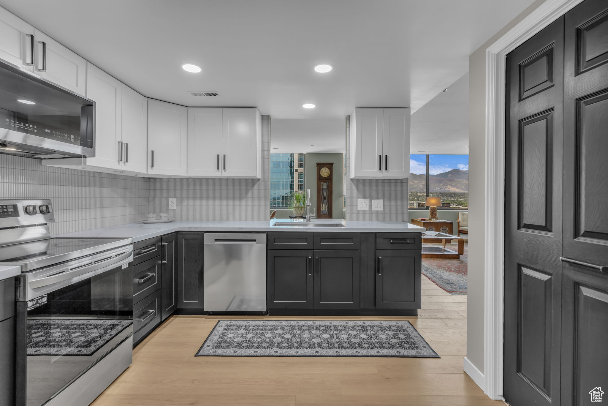 Salt Lake City, Utah, 84101, United States, 2 Bedrooms Bedrooms, ,1 BathroomBathrooms,Residential,For Sale,1898855
