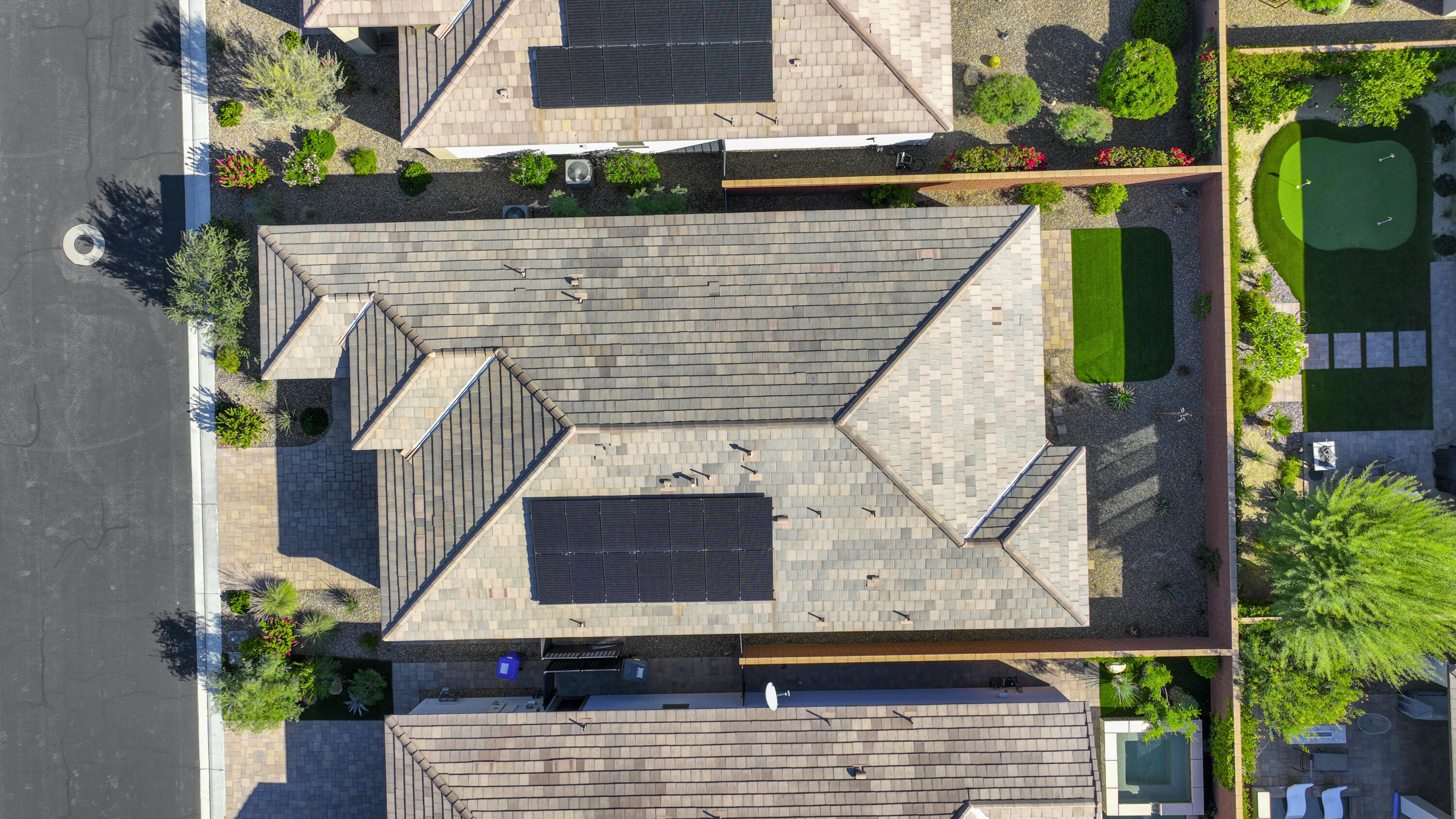 Indio, California, 92201, United States, 2 Bedrooms Bedrooms, ,2 BathroomsBathrooms,Residential,For Sale,1999872