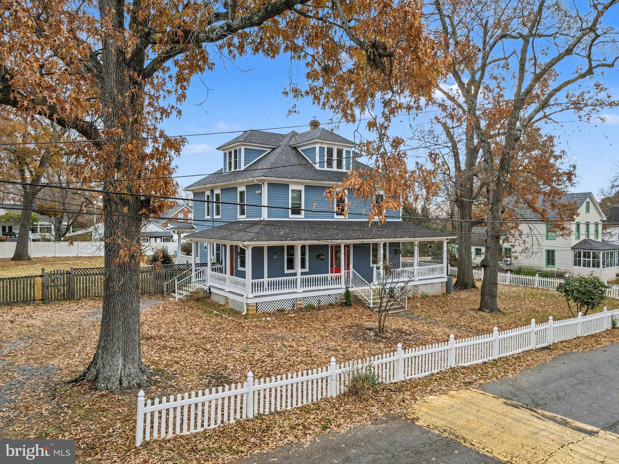 Indian Head, Maryland, 20640, United States, 5 Bedrooms Bedrooms, ,3 BathroomsBathrooms,Residential,For Sale,1998717