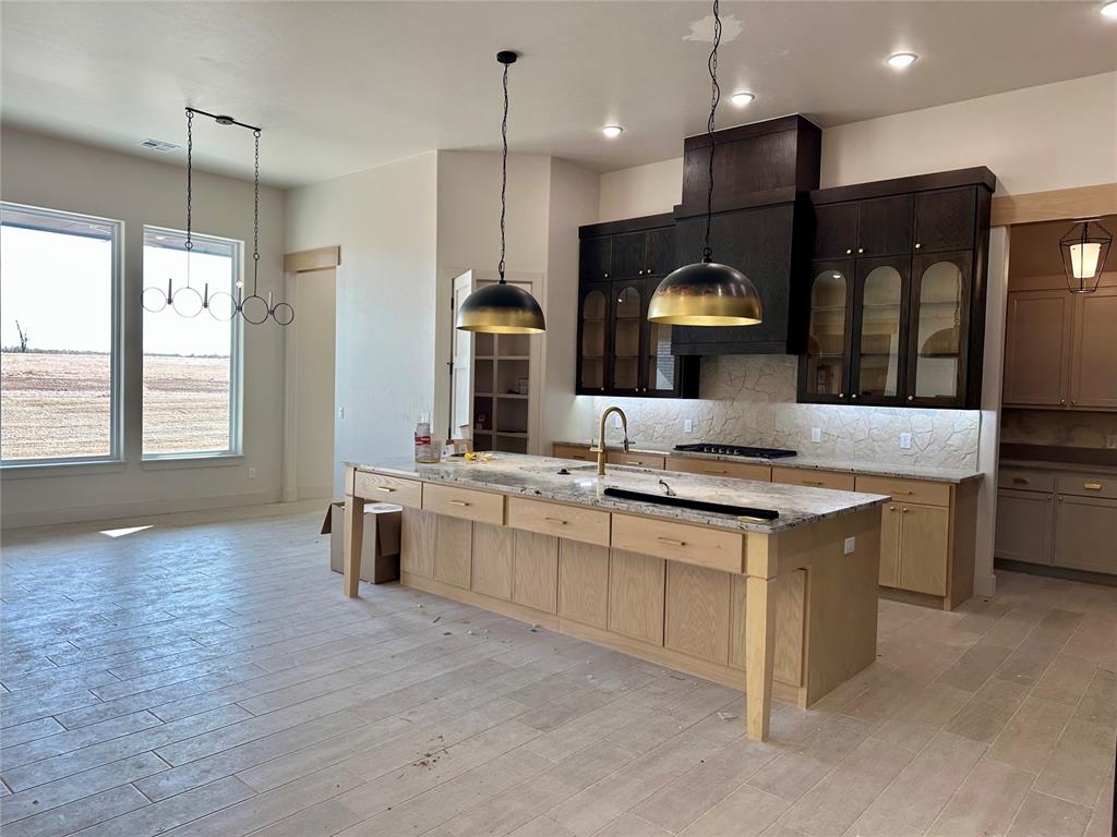 Goldsby, Oklahoma, 73093, United States, 4 Bedrooms Bedrooms, ,5 BathroomsBathrooms,Residential,For Sale,1992397