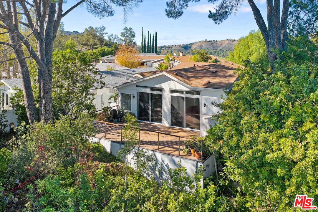 Calabasas, California, 91302, United States, 3 Bedrooms Bedrooms, ,2 BathroomsBathrooms,Residential,For Sale,2002954