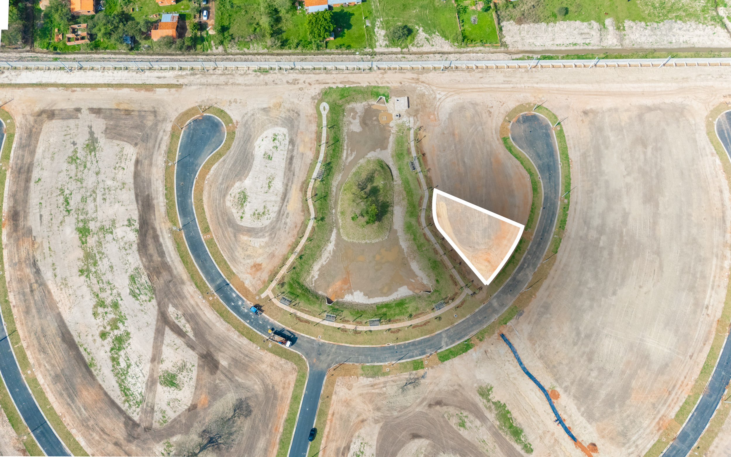  Lot in AquaDelta Gated Community  A New Way of Living by the River - 物件實景